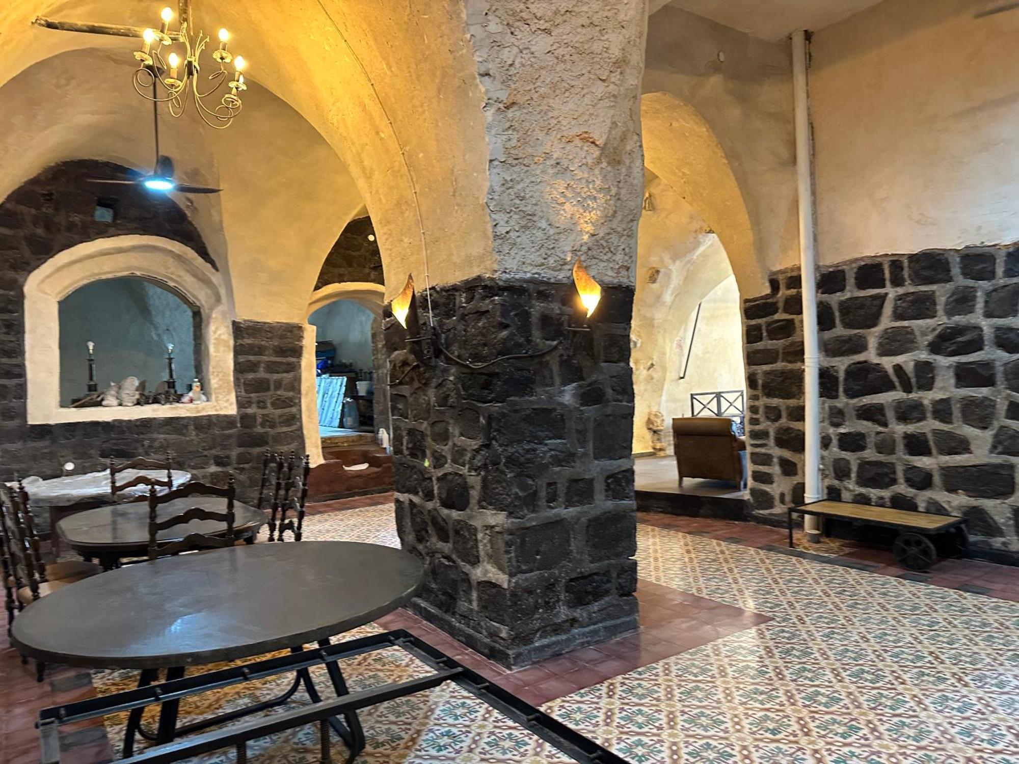 Dona Castle Hotell Tiberias Exteriör bild