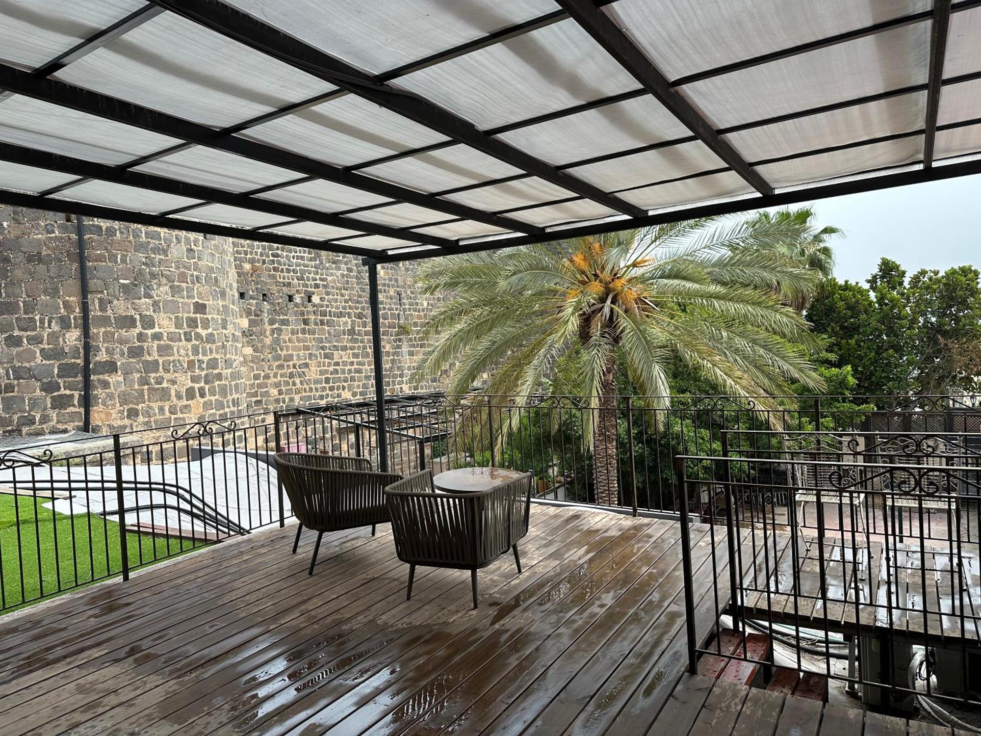 Dona Castle Hotell Tiberias Exteriör bild